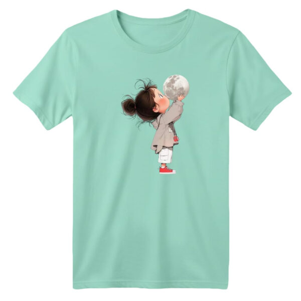 تی شرت آستین کوتاه بچگانه مدل دخترک و ماه رنگ سبز روشن