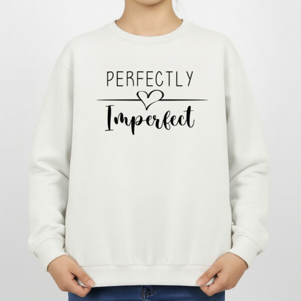 سویشرت زنانه مدل نوشته قلبی کد v1